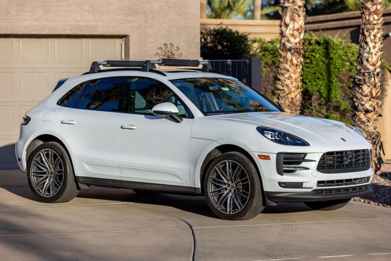 2020 Porsche Macan S