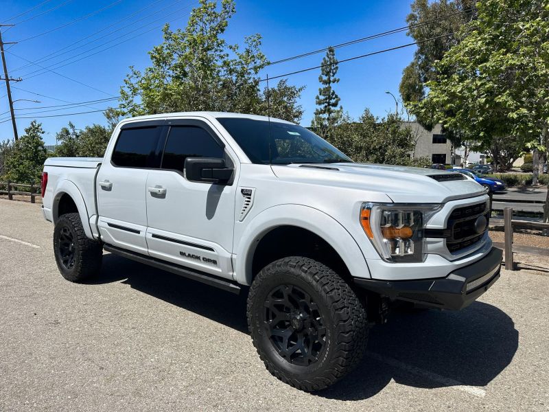 2022 Ford F-150 XLT 4x4 SuperCrew Black Ops