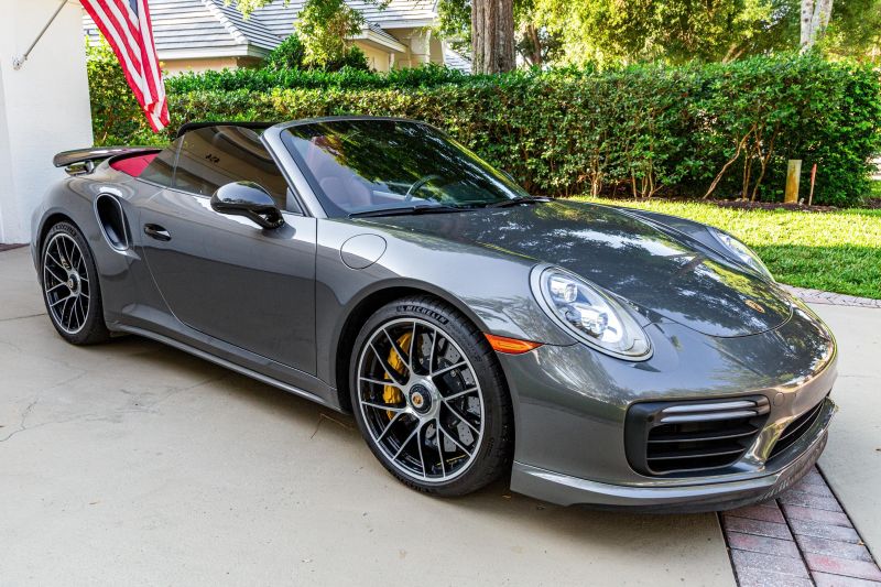 2019 Porsche 911 Turbo S Cabriolet